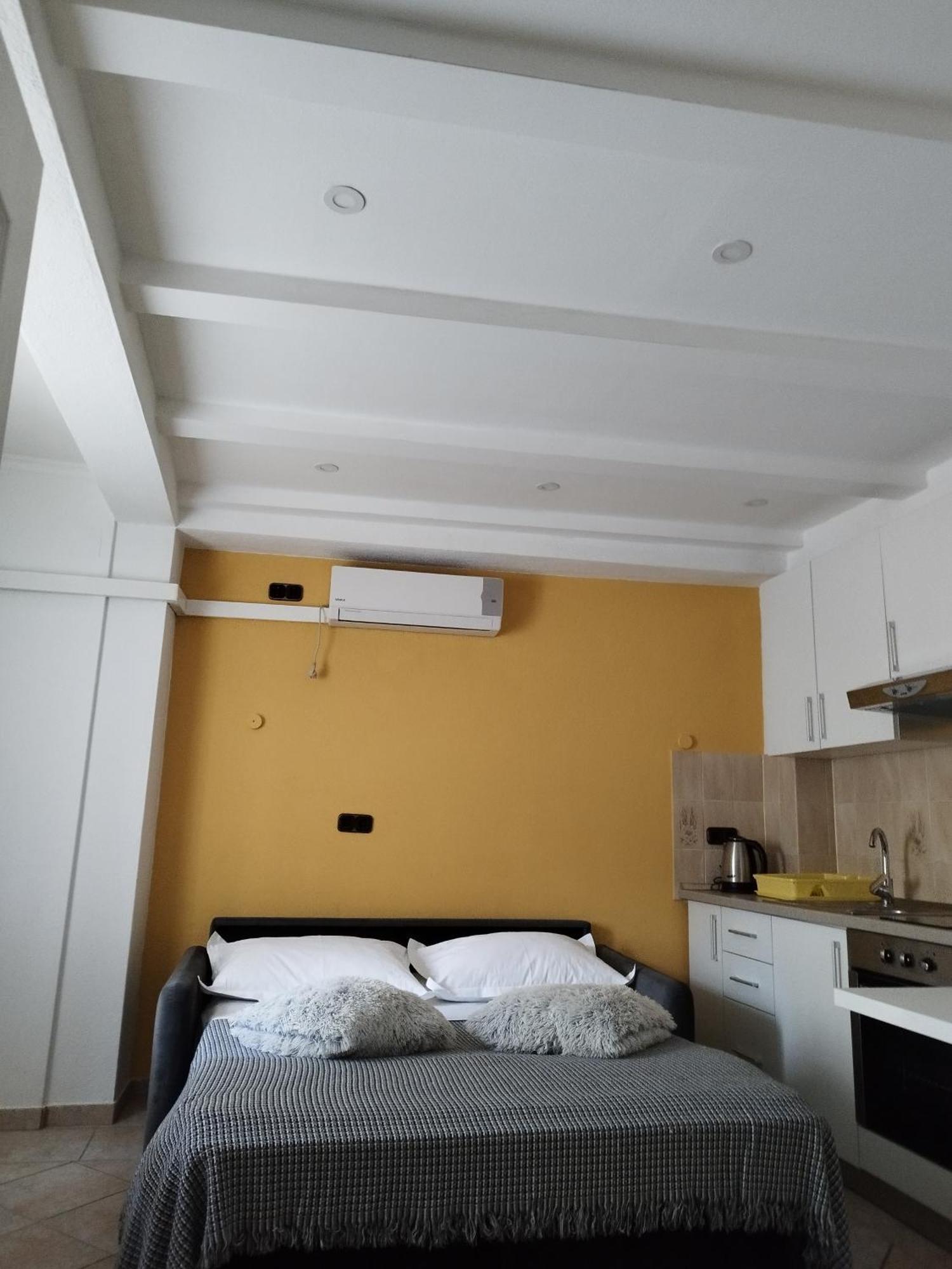 Guesthouse Lion สปลิท ภายนอก รูปภาพ